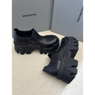 NIB $995 Balenciaga Women Bulldozer Calfskin Low-Cut Mini Booties Black 6/36 Eu