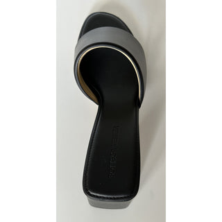 NIB $760 Bottega Veneta Calf Leather Sandals Shoes Black 9 US 651378 Italy