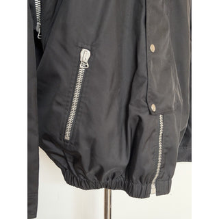 Gucci Metamorfosi Convertible Detachable Sleeve Jacket Black 44 US (54) 714759