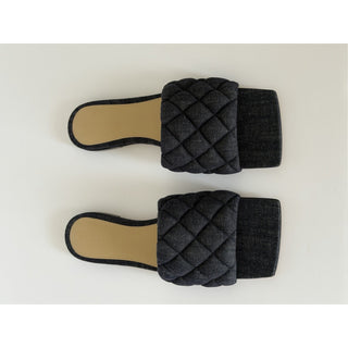Bottega Veneta Indigo Denim Flat Sandals 8 US (38 Euro) 708906 Italy NWT $890
