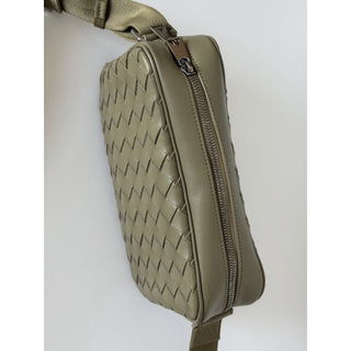 Bottega Veneta Intrecciato Leather Crossbody Bag Taupe 710048 Italy NWT $2500