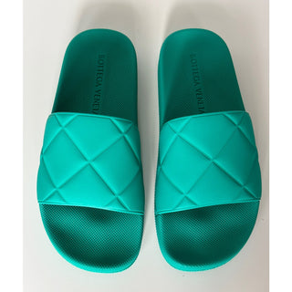 NIB $420 Bottega Veneta Womens Matt Rubber Green Slides Sandals 10 (40) 640051