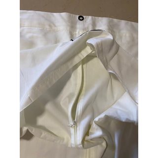 Brand New Gucci Garment Suit, Any Clothing Unisex White Bag