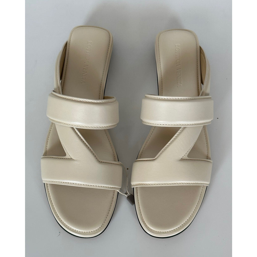 NIB $760 Bottega Veneta Calf Leather Mule Sandals Shoes Sea Salt 9.5 US 651374