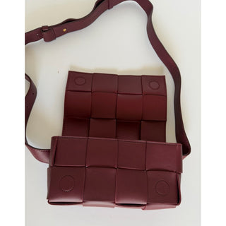 Bottega Veneta Leather Bordeaux Cassette Belt/Waist/Body Bag 668572 NWT $2200
