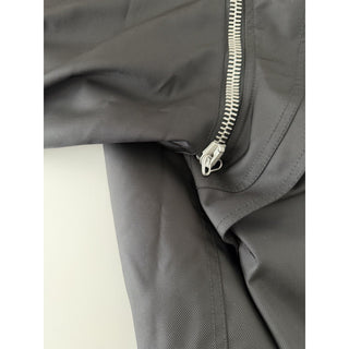Gucci Metamorfosi Convertible Detachable Sleeve Jacket Black 44 US (54) 714759