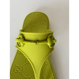 Gucci Horsebit Rubber Thong Green Sandals 8 US (38 Euro) 780306 NIB