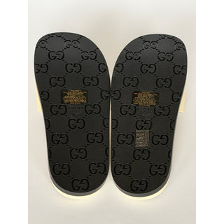 Gucci Interlocking G Leather Slide Sandals Ivory Women 9 US (39 Eu) E 818334 NIB