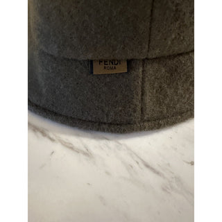 NWT $790 Fendi Classic Wool FF Logo Bucket Hat Size M Brown FXQ901