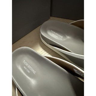 NIB $650 Thom Browne Criss Cross Leather Sandal Gray 9 US/42 Eu Italy