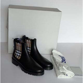 Burberry Check Panel Leather Chelsea Black Boots 10.5 US (40.5) 8042363 NIB $970