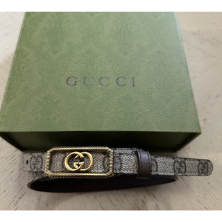 New Gucci Women Leather GG Skinny Belt GG Buckle Beige Size 110/44 751556