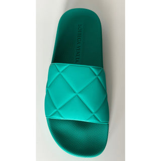 NIB $420 Bottega Veneta Womens Matt Rubber Green Slides Sandals 10 (40) 640051