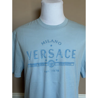 Versace Men’s Logo Compact Cotton Jersey T-Shirt Pastel Blue L 1013302 NWT $750