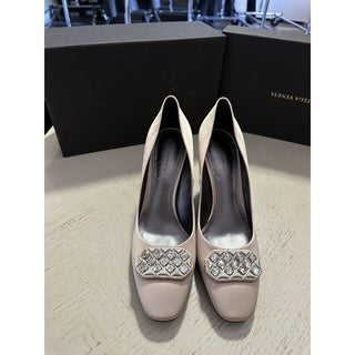 NIB $990 Bottega Veneta Women’s Shoes Crepe Satin Lisse Light Brown US 9(39 EU)