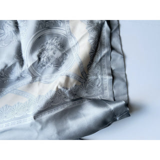 Versace La Coupe des Dieux Silk Bermuda Shorts Gray Men 38 US 54 Eu 1002476 NWT