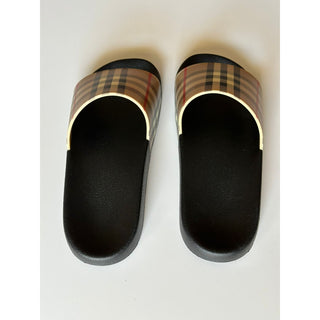 NIB Burberry Vintage Check Archive Beige Slide Sandals 10 US (43 Euro) 8023965