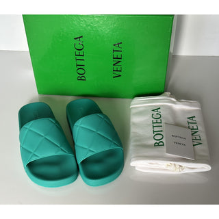 NIB $420 Bottega Veneta Womens Matt Rubber Green Slides Sandals 10 (40) 640051