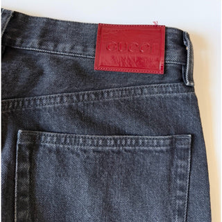 Gucci Women’s Dark Grey Denim Straight Leg Jeans Pants Size 26 Italy 788822 NWT