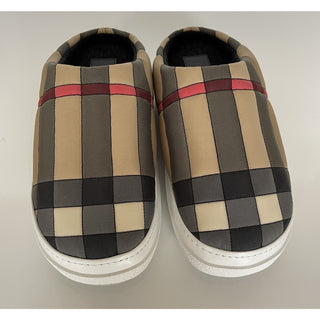 NIB Burberry Women's Archive Beige Mule Sneakers 9 US (39 Euro) 8046987 Italy