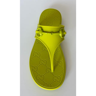 Gucci Horsebit Rubber Thong Green Sandals 7 US (37 Euro) 780306 NIB
