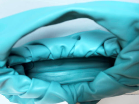 Bottega Veneta Medium Leather Shoulder Hobo Bag Linoleum 610524 Italy NWT $3000