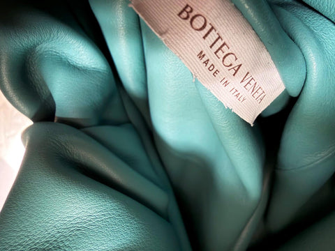 Bottega Veneta Medium Leather Shoulder Hobo Bag Linoleum 610524 Italy NWT $3000