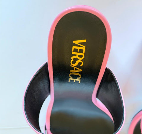 Versace Medusa Head Leather Baby Pink Sandals 9 US (39 Euro) 1019266 NIB $1100