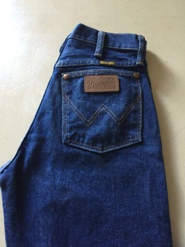 New Wrangler Men's Jeans Blue Size 27 US Made In USA - BAYSUPERSTORE
