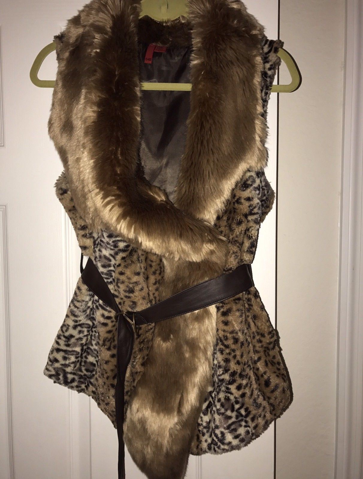 Saks Fifth Avenue 5/48 Women's Camel Leopard Vest SIZE S Msrp $249.00 - BAYSUPERSTORE