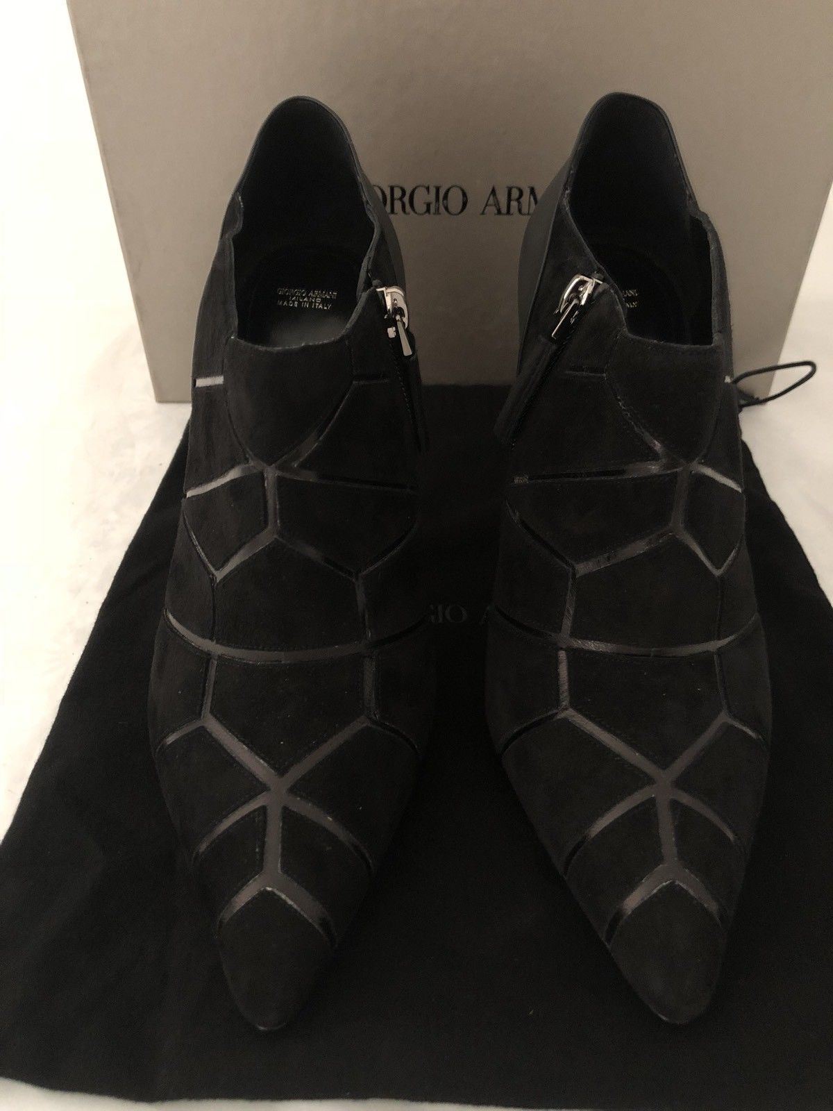 NIB $1095 Giorgio Armani Milano Women's Black Suede Ankle Boots 40 Eu IT X1M267 - BAYSUPERSTORE
