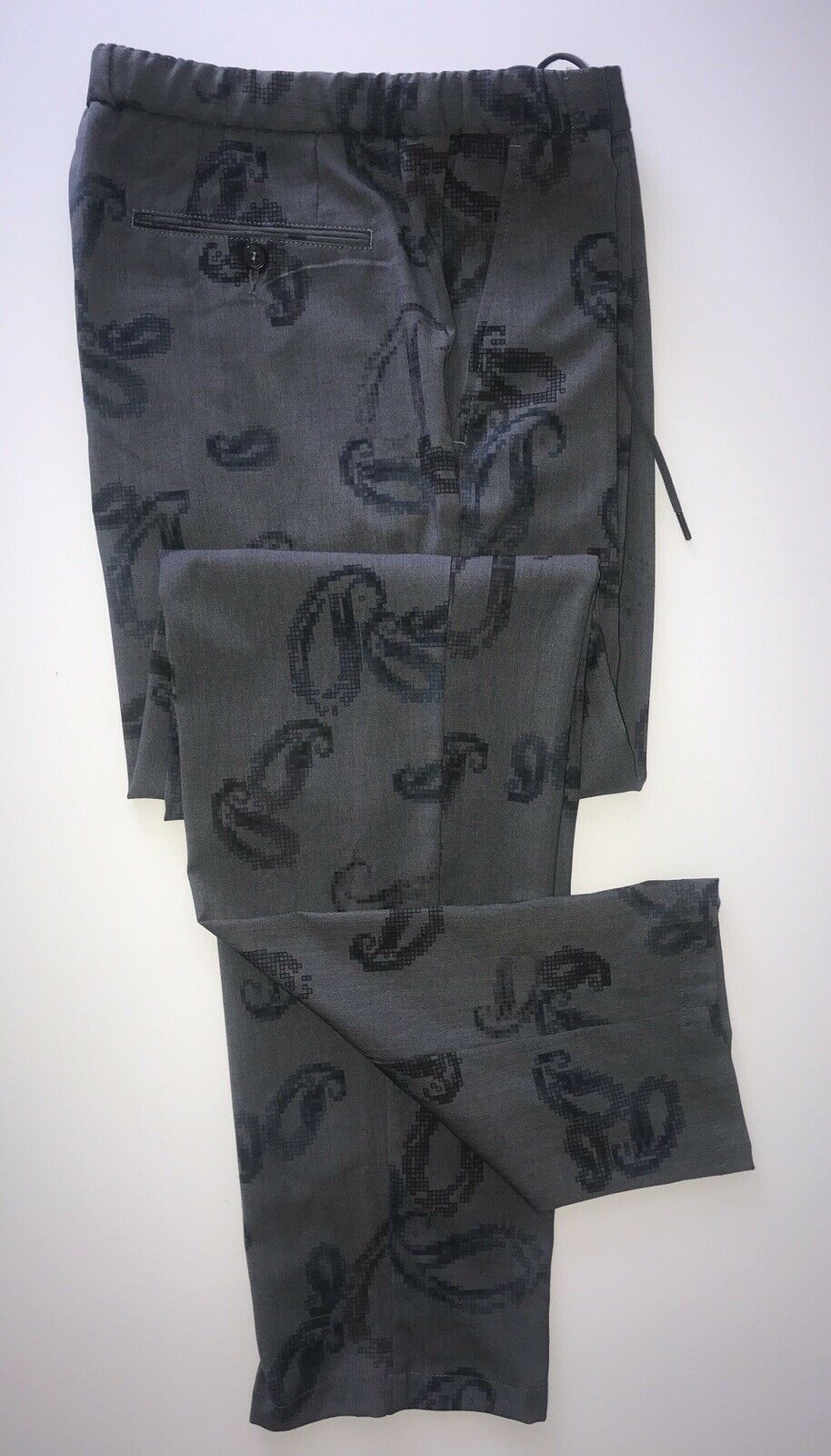 New $675 Emporio Armani Gray Mens Casual Pants Size 28 US (44 EU ) Italy T1P710