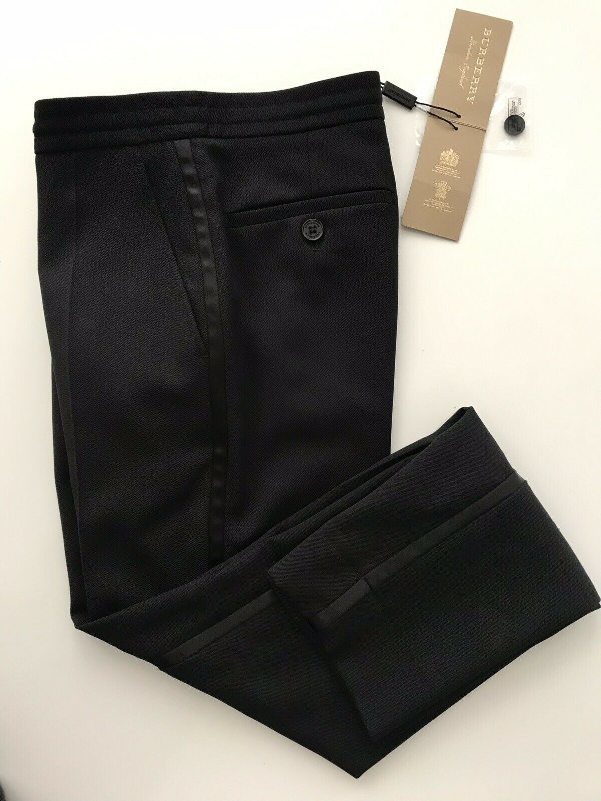 NWT 550 Burberry London Women's Wool Casual Black Pants Size 4 US (38 EU)