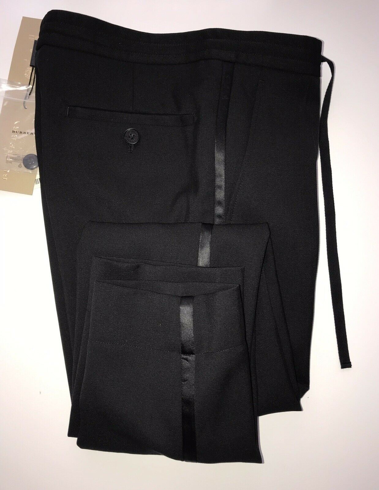 NWT 550 Burberry London Women's Wool Casual Black Pants Size 6 US (40 EU)