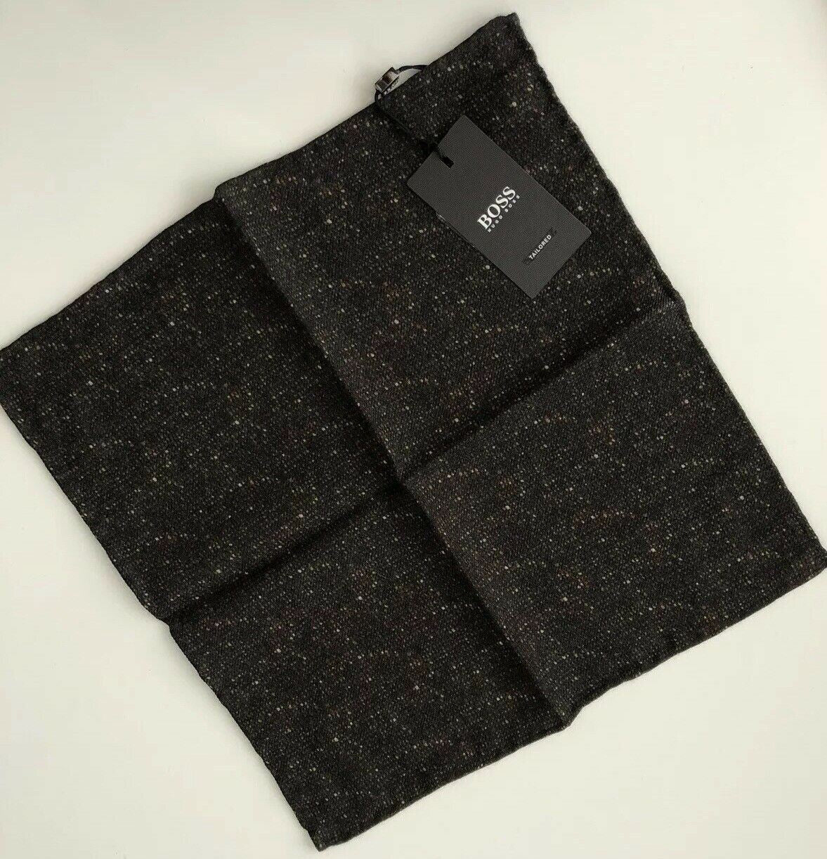 NIB HUGO BOSS Tailored Dark Brown T-Pocket Square 100% Wool Made in Italy