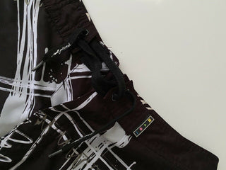MAUI Men's Black Shorts Size 34 US