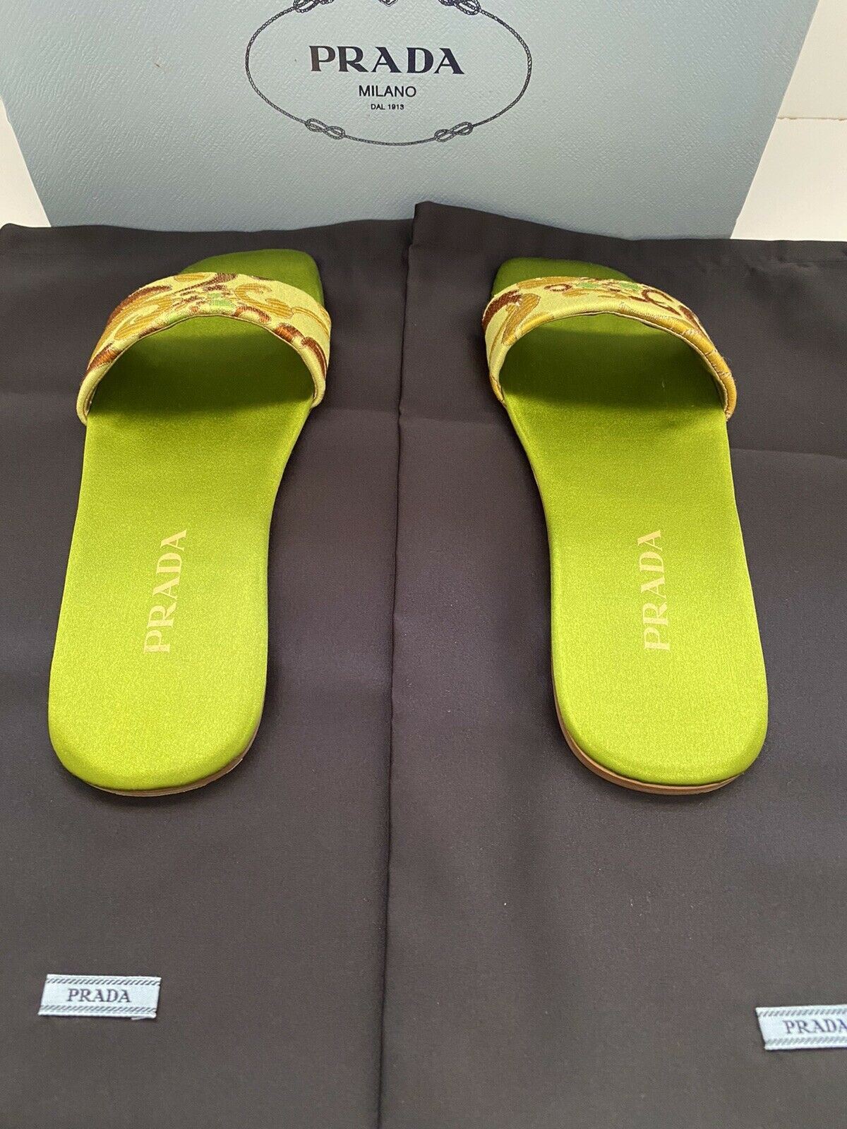 NIB PRADA Milano Women's Green Sandals 5 US 1XX355 Made in Italy