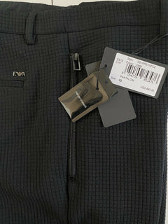 Neu mit Etikett: 445 $ Emporio Armani Schwarze Freizeithose für Herren, Größe 36 US (52 Euro) 3G1PP6