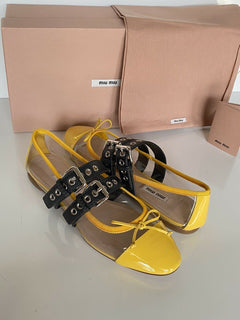 NIB MIU MIU Damensandale mit transparenten und gelben Doppelbändern, 9,5 US 5F366C, Italien 