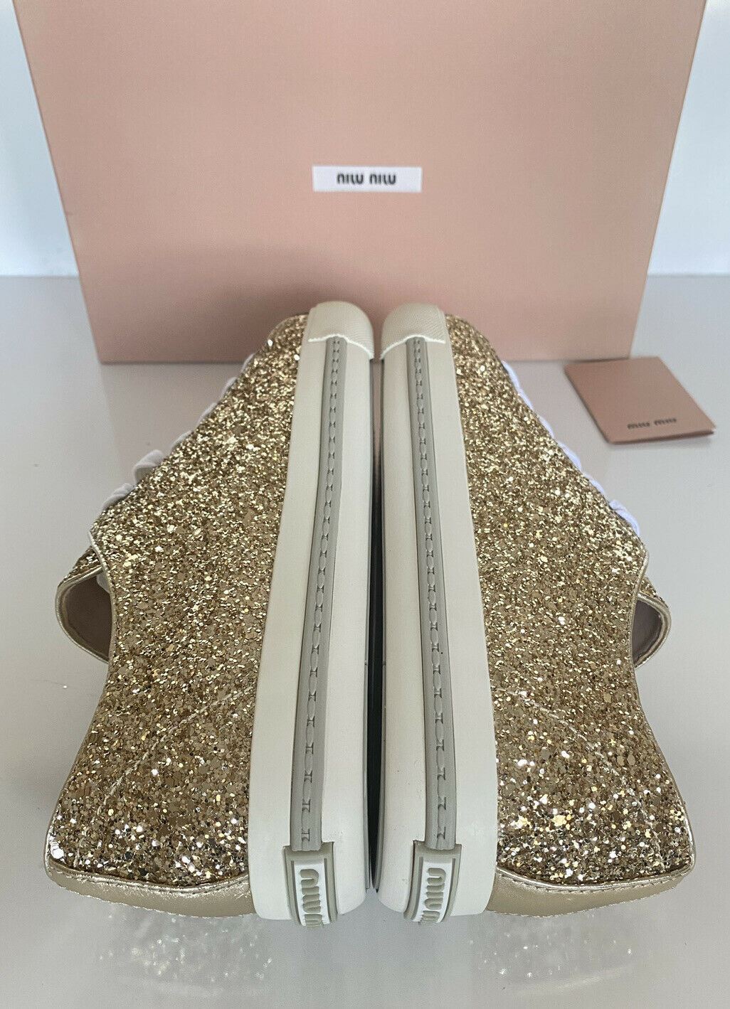 NIB Miu Miu Gold Glitter Damen Leder Metall Cap Toe Sneakers (40 Eu) 5E8998 