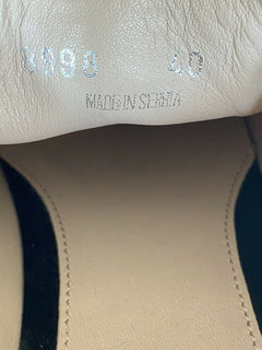 NIB Miu Miu Damen-Sneaker aus schwarzem Leder mit Metallkappe (40 Eu) 5E8998 IT 