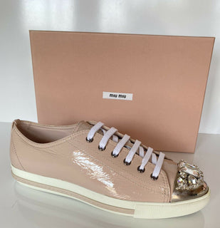 NIB Miu Miu Damen-Sneaker mit Metallkappe und Juwelenverzierung (40 Euro) 5E8557 IT 