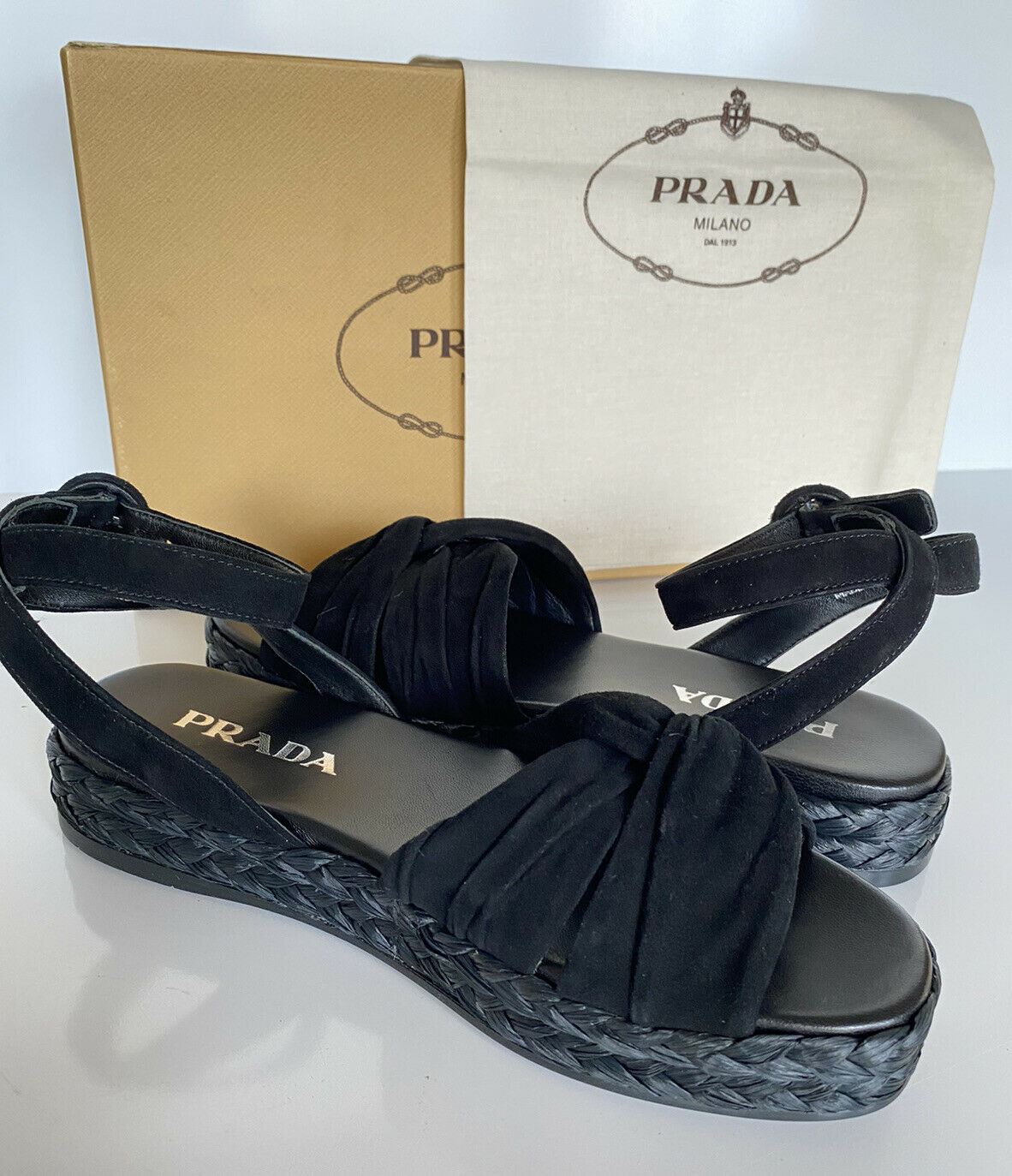 NIB Prada Damen-Espadrille-Sandale aus schwarzem Wildleder, 7,5 US 1X360L, Italien 