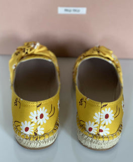 NIB MIU MIU Damen-Espadrille-Sandale mit gelben Blumen, 8 US 5S037D, hergestellt in Italien 
