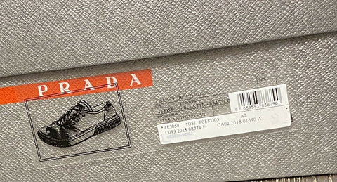 NIB PRADA Herren-Sneaker aus blauem Leder/Nylon, 8 US (Prada 7) 4E3058 