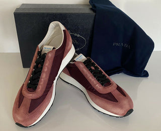 NIB $ 810 PRADA Herren-Sneaker aus Wildleder/Leder in Lila, 10 US 2EG276, hergestellt in Italien 