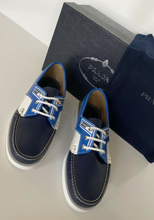 NIB $ 970 PRADA Milano Herren-Bootsschuhe aus blauem Leder 10 US (Prada 9) 2EG270 Italien