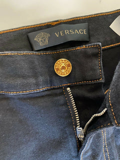 Neu mit Etikett: 450 $ Versace Herren-Denim-Jeans in Schwarz, Größe 33 US A84998S, hergestellt in Italien