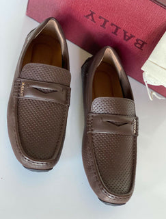NIB Bally Herren-Loafer-Schuhe aus perforiertem Kalbsleder, Kokosnuss, 8 US 6231354 