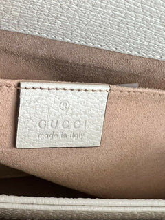 Neu mit Etikett: GUCCI GG Supreme Flora Web Kleine Ophidia-Kettenumhängetasche Italien 503877 